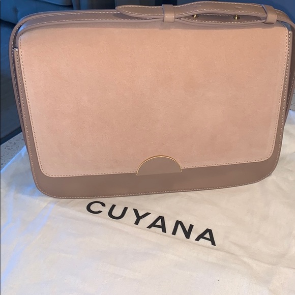 Cuyana Handbags - Cuyana Classic Shoulder Bag Suede Leather Nude